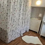 Ferienhaus Stone Three Bedroom House With Rooftop Terrace *