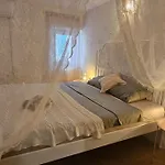 Stone Three Bedroom House With Rooftop Terrace Ferienhaus Jezera