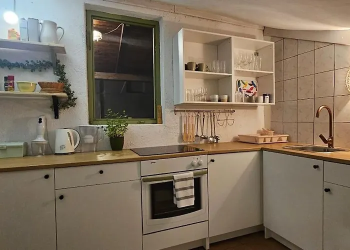 Stone Three Bedroom House With Rooftop Terrace Vakantiehuis Jezera