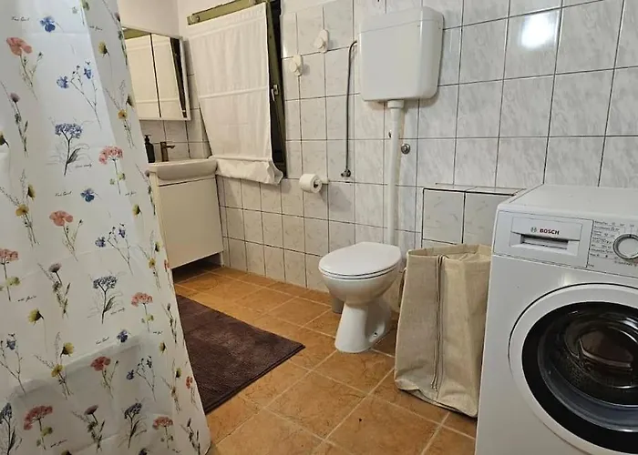 Feriehus Stone Three Bedroom House With Rooftop Terrace