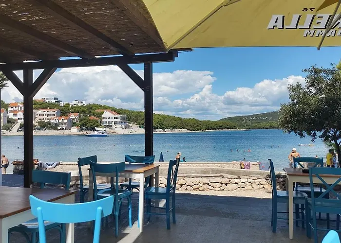 Stone Three Bedroom House With Rooftop Terrace Jezera